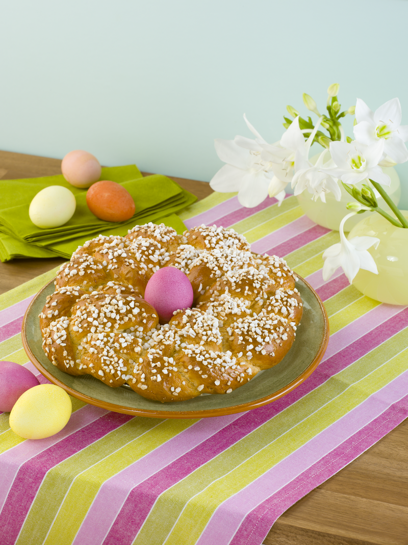 Ostergebäck und Osterdeko